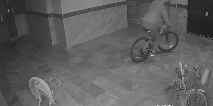 Bursa’da sahte plakalı bisiklet hırsızı ‘pes’ dedirtti