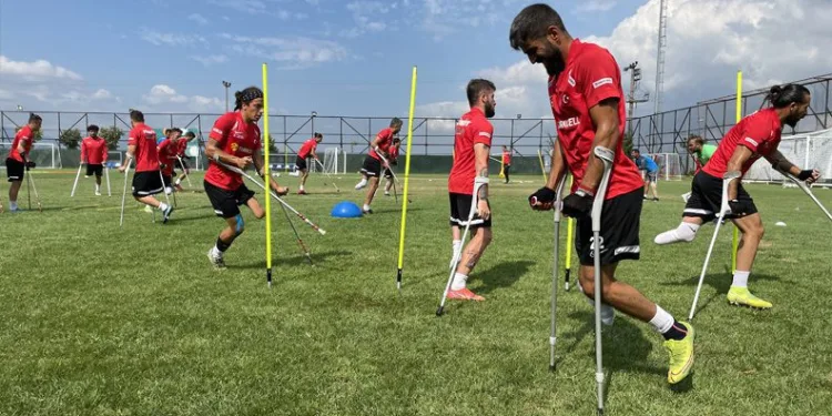 Ampute Milli Futbol Takımı’nın Kocaeli kampı sona erdi