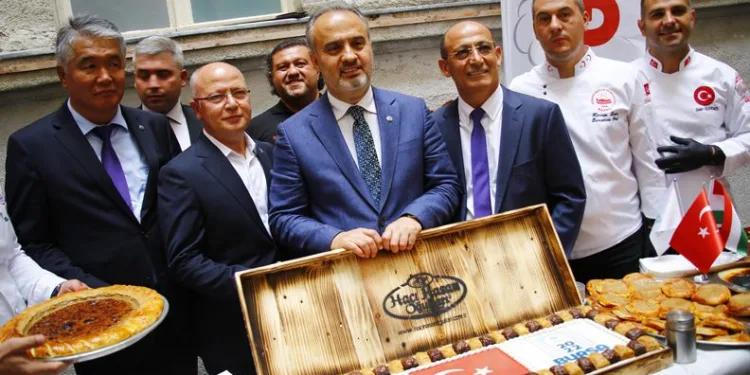 Bursa’nın coğrafi işaretli lezzetleri Macaristan’da tanıtıldı