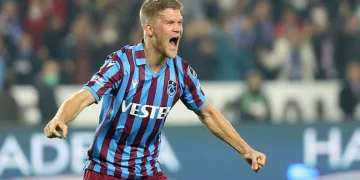Trabzonspor’lu Andreas Cornelius FC Kopenhag’a transfer oldu
