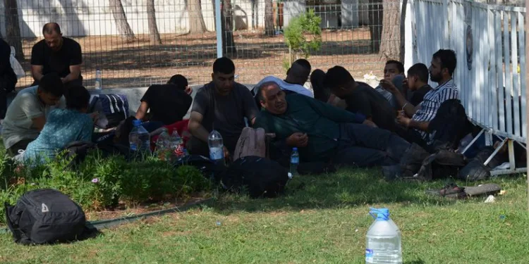 Didim’de 97 düzensiz göçmen yakalandı