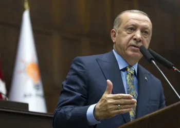 AK Parti’de kritik toplantı!