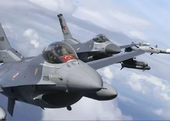Türk F-16’larına S-300’le Yunan tacizi