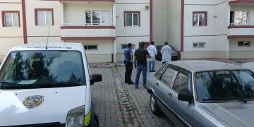 6’ıncı kattan düşen adam hayatını kaybetti