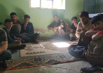 Van’da 33 düzensiz göçmen yakalandı