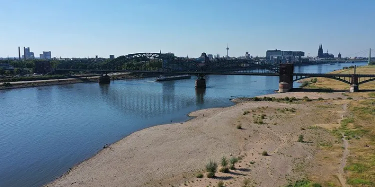 Almanya’da Ren Nehri’nin su seviyesinde ciddi düşüş