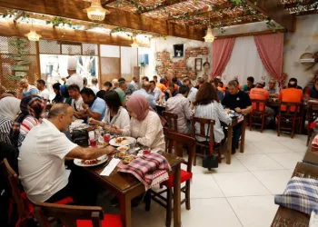 İnegöl Belediyesi’nde personelin doğum günü kutlandı