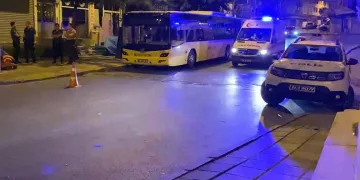 İstanbul’da 17 yaşındaki genci silahla vurdu