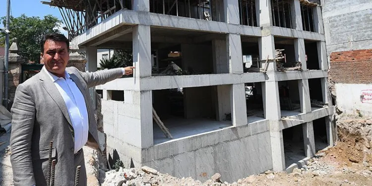 Bursa’nın manevi mekânı yeni binasına kavuşuyor