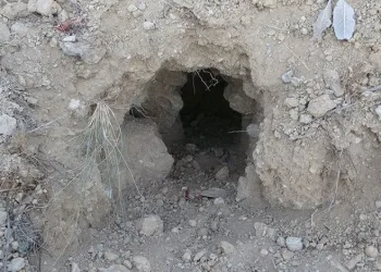 Binlerce yıllık höyük savaş alanına döndü