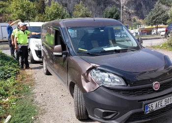Samsun’da ticari aracın çarptığı yaya ağır yaralandı