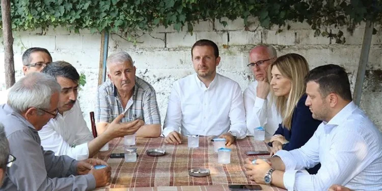 Bursa Milletvekilli Ahmet Kılıç’tan esnafa ziyaret