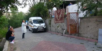 Evinin bahçesinde ölü bulundu