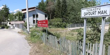 Zehirlenmelerin yaşandığı Bolu Yuva köyünde toplu göç başladı