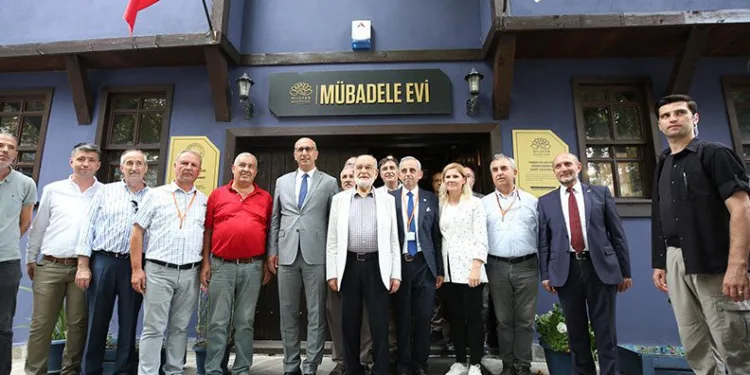 Temel Karamollaoğlu’ndan Mübadele Evi’ne ziyaret
