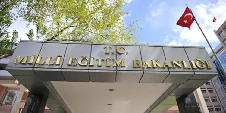 Öğretmenlik Kariyer Basamakları Sınavı örnek soruları yayımlandı