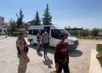 Şanlıurfa’da 28 göçmen yakalandı
