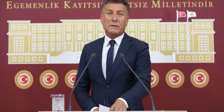 CHP’li Sarıbal: Elektrik kesintileri üretimi vuruyor