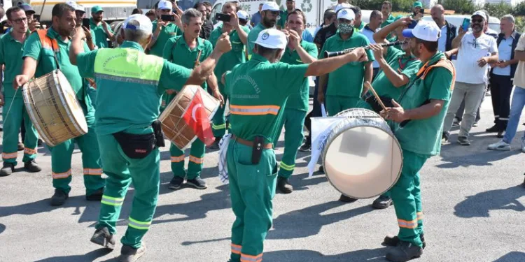 Osmangazi Belediyesi işçilerinin maaşlarına zam