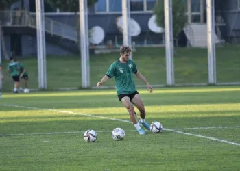 Bursaspor 2 günlük aradan sonra çalışmalarına yeniden başladı