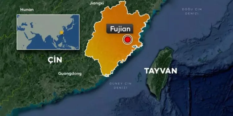 Çin, Tayvan karasularına balistik füze fırlattı