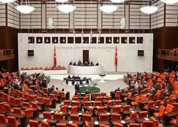 TBMM olağanüstü toplantı çağrısı düştü