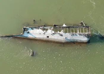 Tuha Nehri’ni kuraklık vurdu
