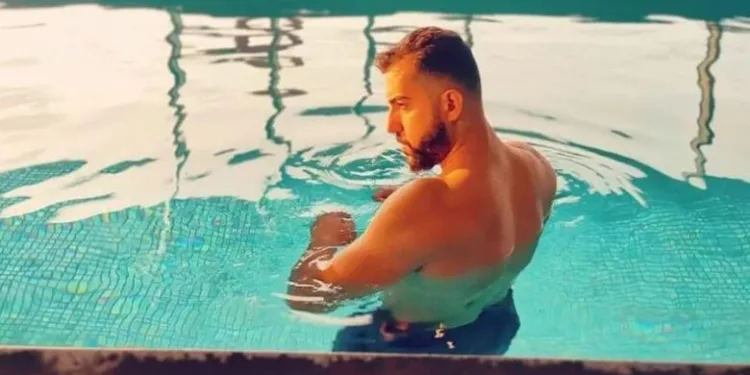 Havuzda yüzerken kalp krizi geçirerek öldü