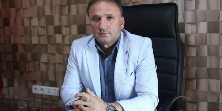Makam aracıyla alkollü bir şekilde kaza yapan CHP’li Belediye Başkanı’dan özür