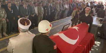 Şehit İsmet Aybek son yolculuğuna uğurlandı