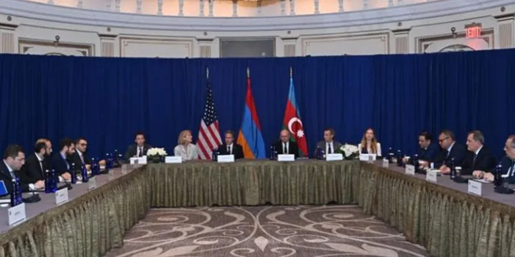 Azerbaycan-Ermenistan arasında ilk diplomatik görüşme