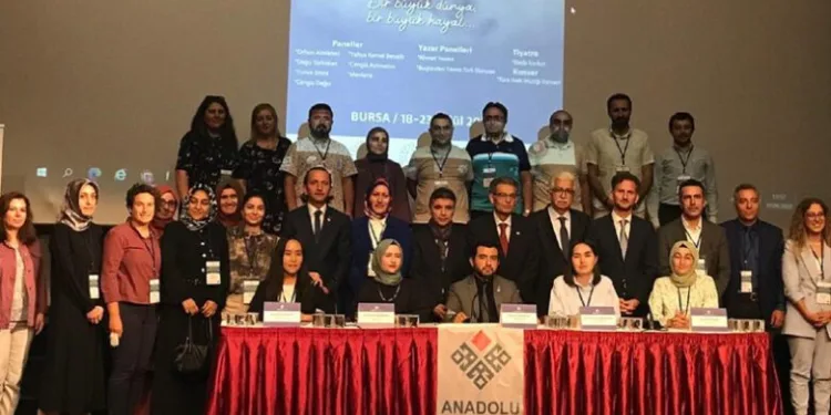 ‘Anadolu Mektebi Yazar Okumaları’ Bursa’da başladı