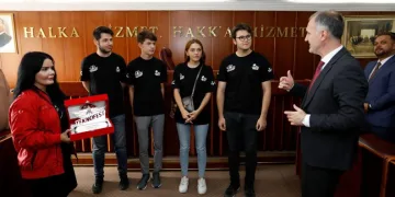 Başkan Taban TEKNOFEST şampiyonlarıyla buluştu