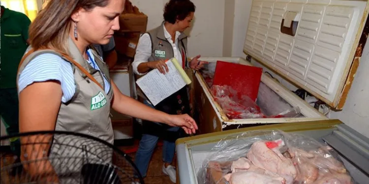 Bursa’da depo baskını! 1,5 ton et imha edildi