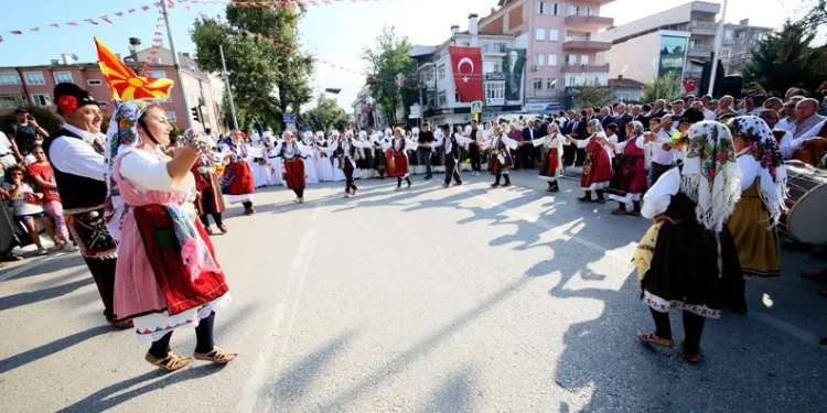 Bursa’da Altın Biber Festivaline yoğun ilgi