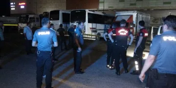 Otoparkta bıçaklanmış bulundu, hastanede öldü