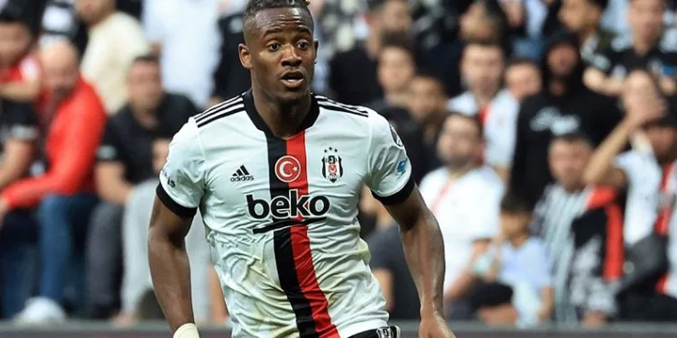 Fenerbahçe Michy Batshuayi transferini bitirdi