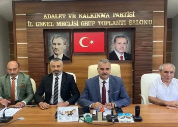 Çorum’da CHP’ye barut ve fişek fabrikası eleştirisi