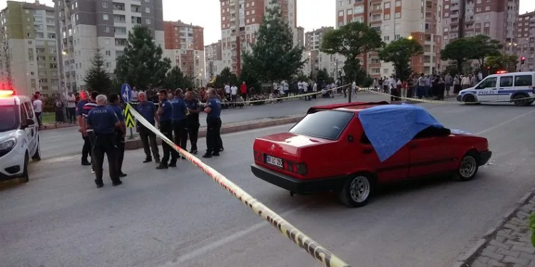 İntikam cinayeti! Arabada infaz etti