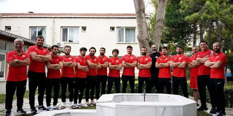 Güreş Milli Takımı, Dünya Şampiyonası’na hazırlanıyor