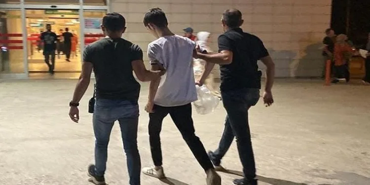 Bursa’da bıçaklı gaspçı tutuklandı