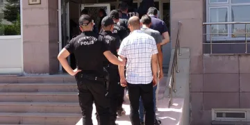 Yozgat merkezli 3 ilde uyuşturucu operasyonu