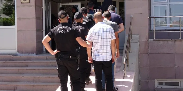 Yozgat merkezli 3 ilde uyuşturucu operasyonu