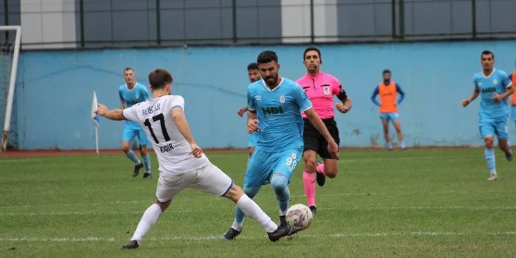 Karacabey Belediyespor, Pazarspor’u 2 golle geçti