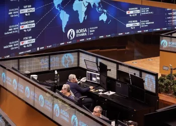 Borsa İstanbul ilk yarıda düştü