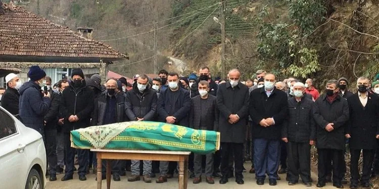 Covid-19’a 9 kurban veren Rizeli Genç ailesinin genleri temiz çıktı