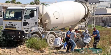 Beton mikseri kullanırken kalbine yenik düştü