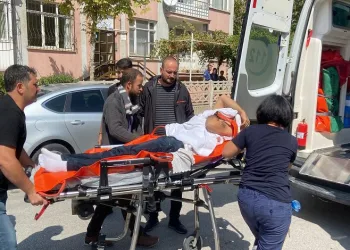 Silahını temizlerken kendini vurdu
