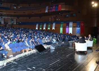Bursa’da 10 bin öğrenciye burs