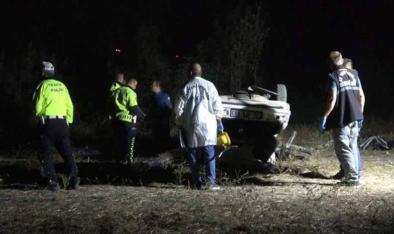 Gençlerin gece gezintisi faciayla bitti: 2 ölü, 1 yaralı